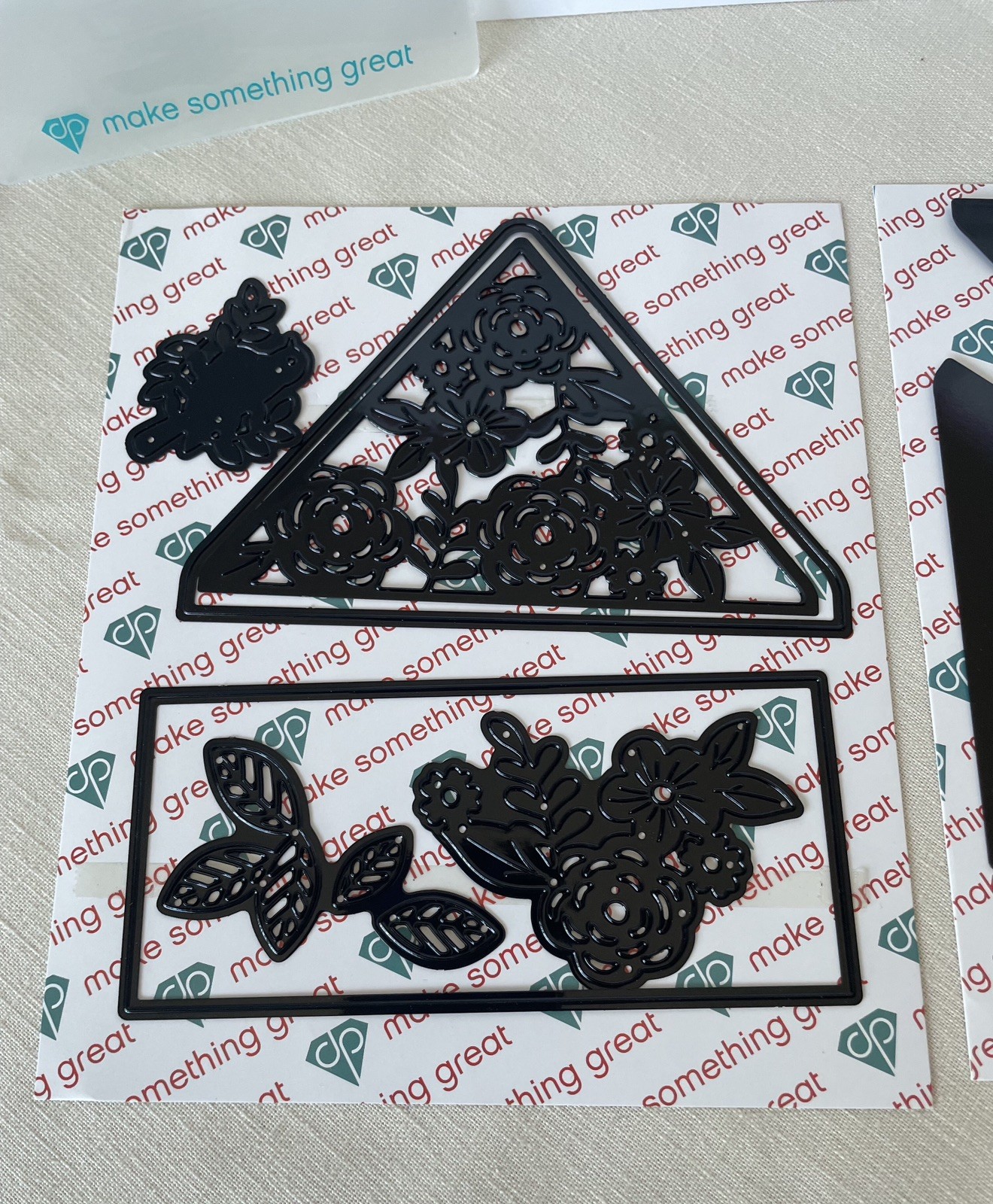 Diamond Press NATURE Envelope Liners Die Set - 13 Dies