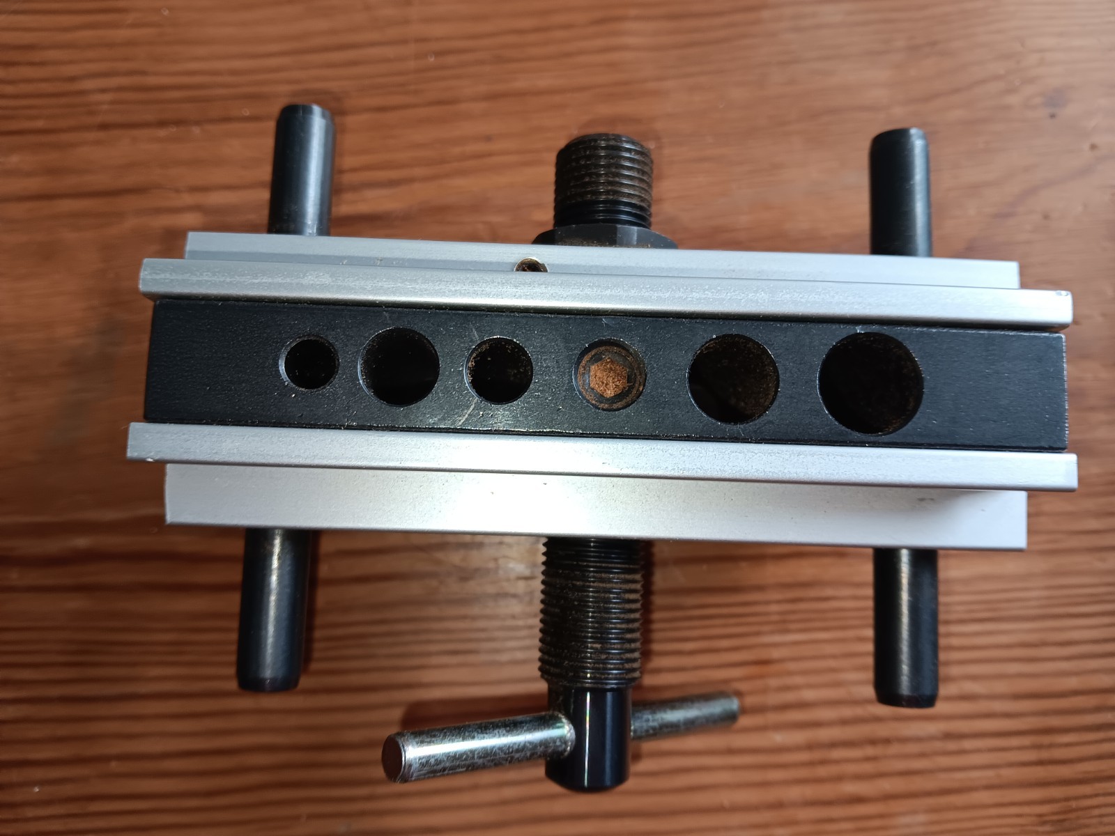 Self Centering Doweling Jig