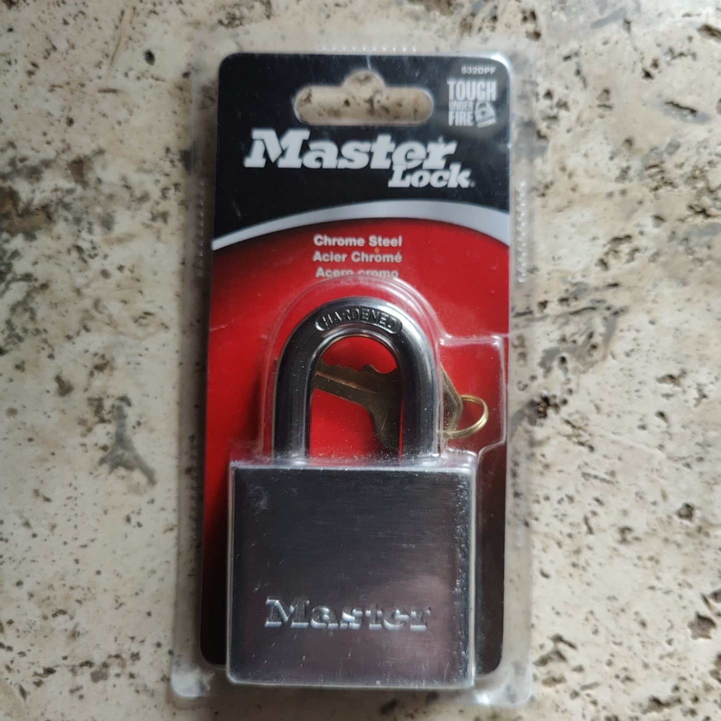 Master Lock 532DPF Chrome Steel Padlock with 2 keys New in package