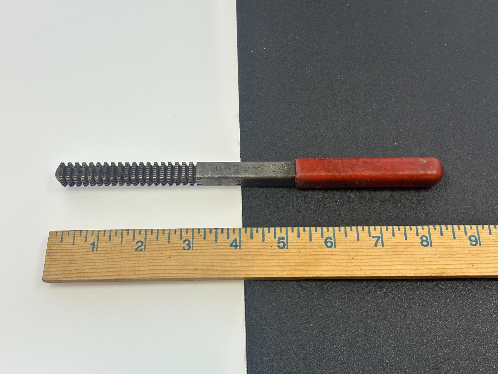 Snap On Tools USA TF1124B Thread Restorer w/ Red Grip