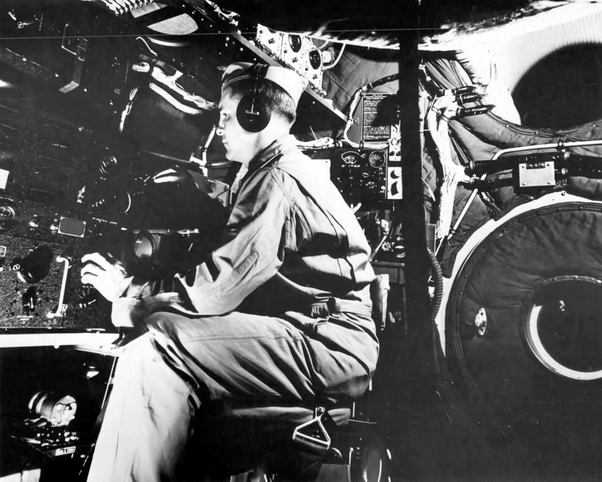 Boeing B-29 Superfortress Radio Operator World War II WWII WW2 8x10 Photo 631c