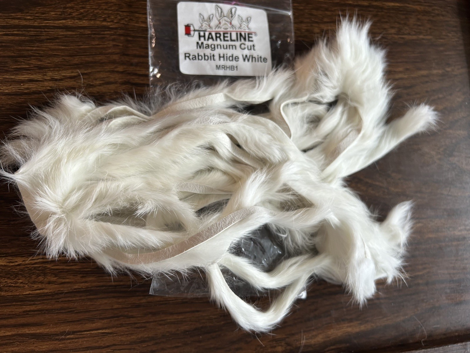 MAGNUM RABBIT STRIP HIDE - BULK 18 PACK - -White-Hareline Fly Tying Zonker