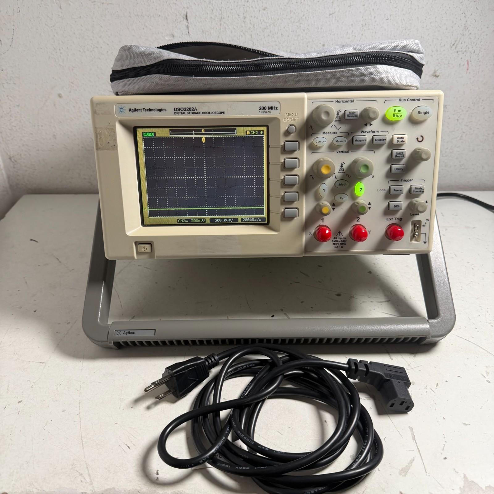 Agilent Technologies DSO3202A 200 MHz 1 GS/s Digital Storage Oscilloscope