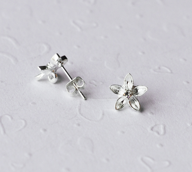 10 Round Earstuds Earwire Sterling Silver Post Clear Crystal Rhinestone EF011
