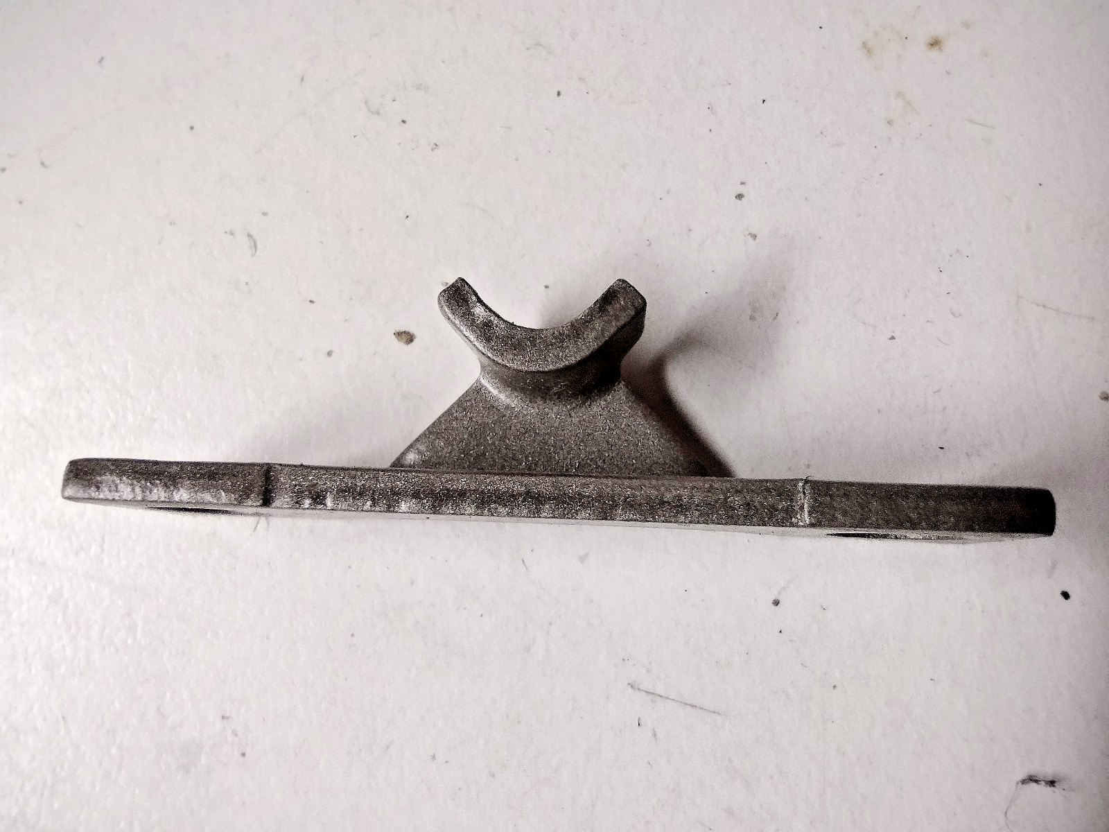 Andersen Stone Steel Metal Casement Window Sash Keeper Catch 1-7/16" Centers