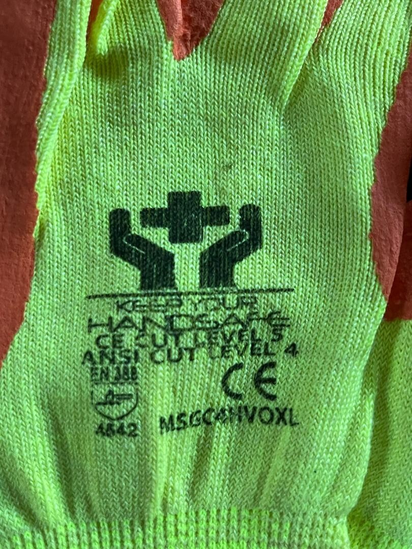 New Posigrip Size XL Cut Resistant 4542 Gloves Coated Certified New