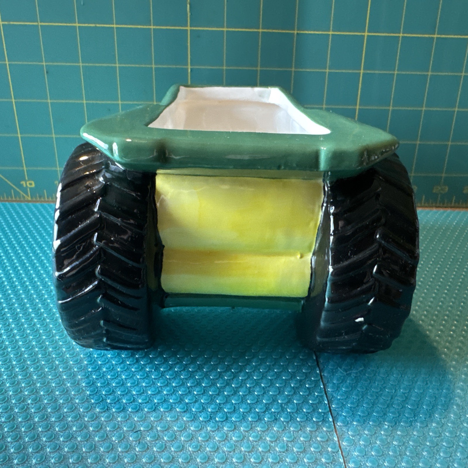 Napco *Tractor *Ceramic*Decorative Planter*Green /Yellow