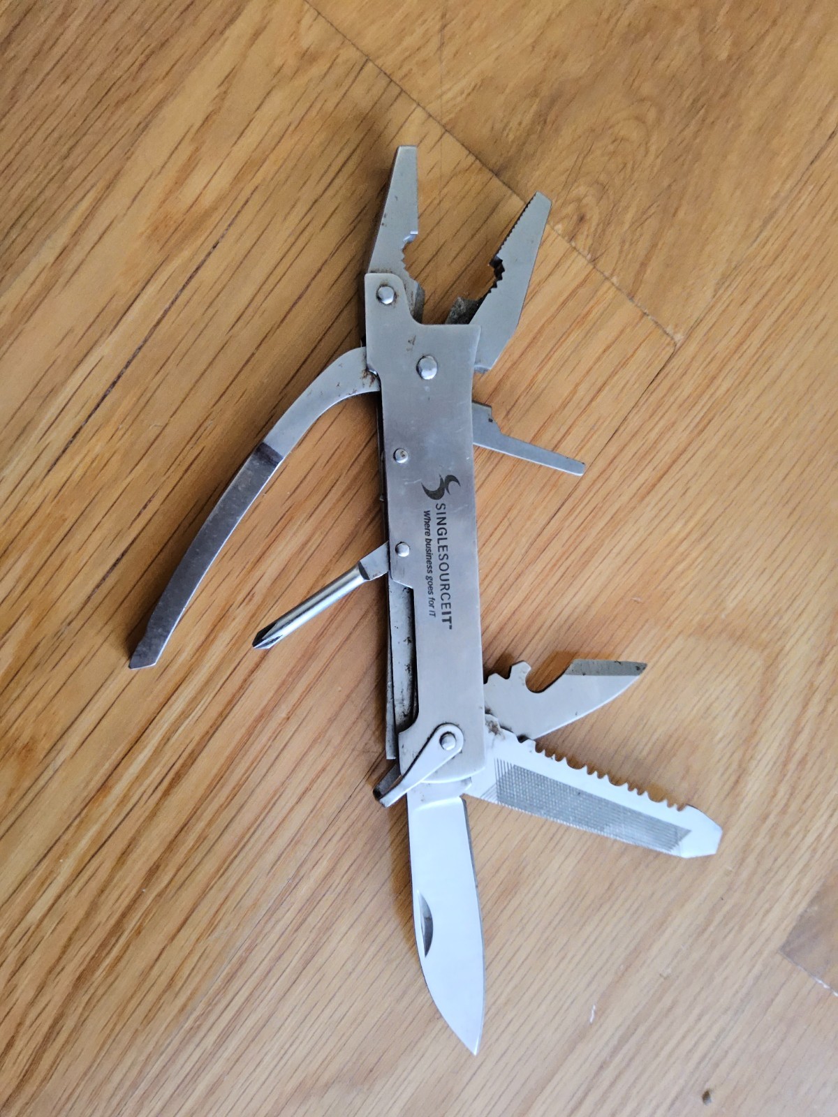 Singlesourceit Barlow multi tool 6 in 1 tool