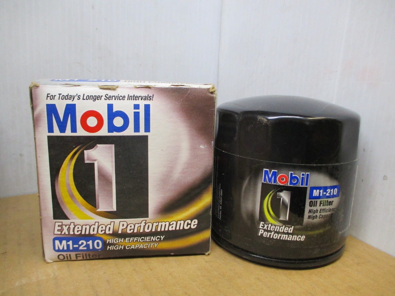 Mobil 1 Extended Performance Oil Filter M1-210