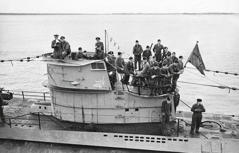 WW2 WWII Photo  German Submarine U-552 Returns  U-Boat  World War Two 7335
