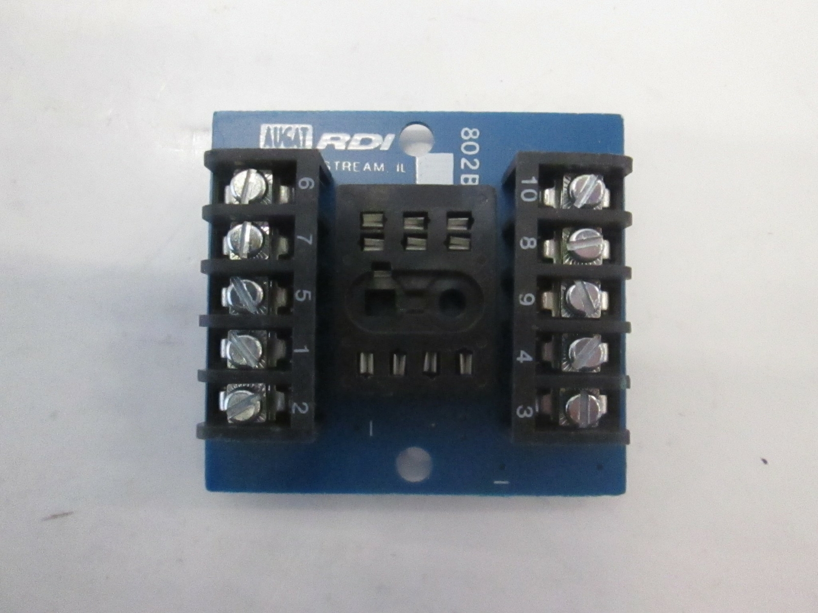 Augat RDI 802BS 10 Position Socket Relay, New