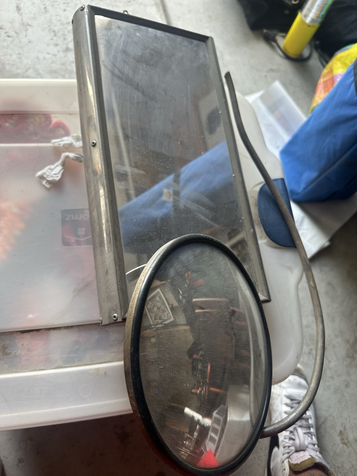 Moto-Mirror Left/Driver Door Mirror - Used