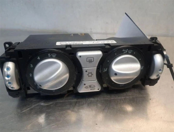 2004-2008 Chrysler Crossfire A/C Heater Temp Climate Control Dash Mounted OEM
