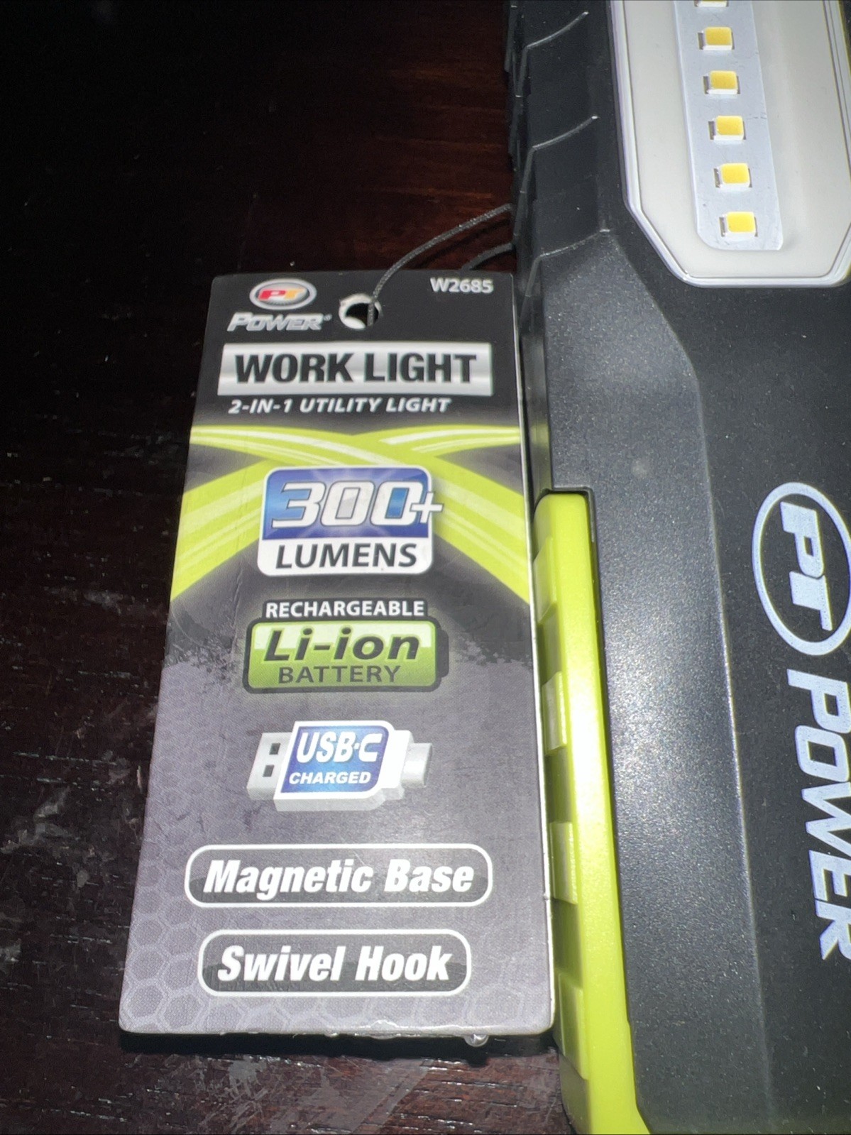 Performance Tool W2685 300+ Lúmenes 2-in -1 Li-ion Work Light