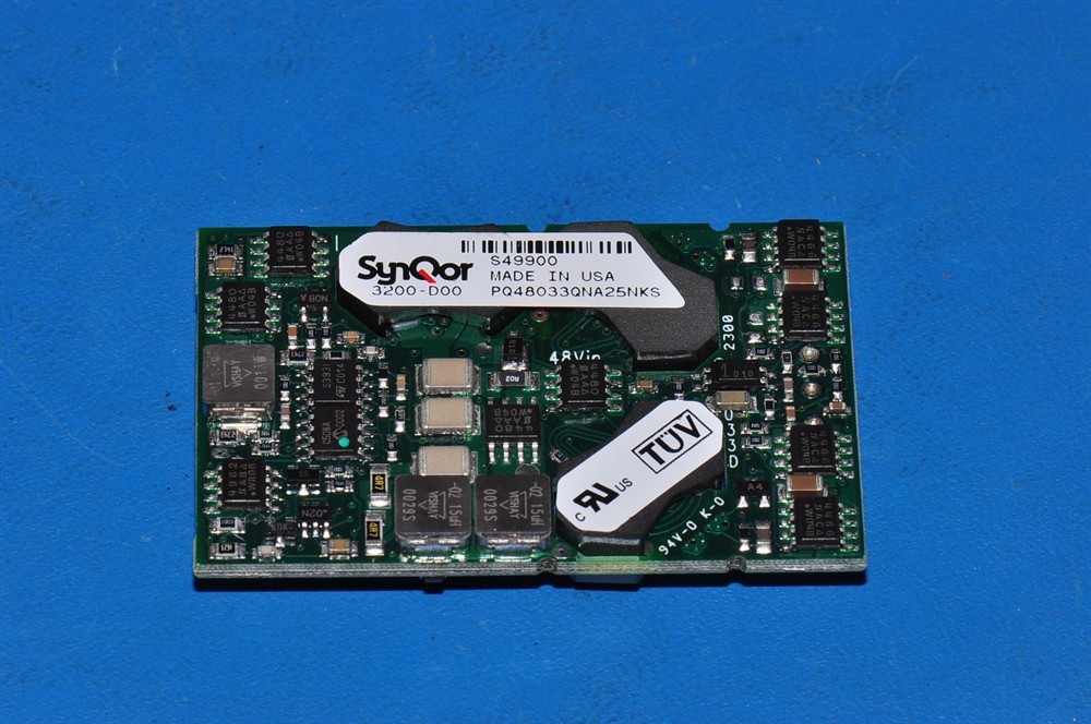 New (1pc) PQ48033QNA25NKS SYNQOR Module Converter
