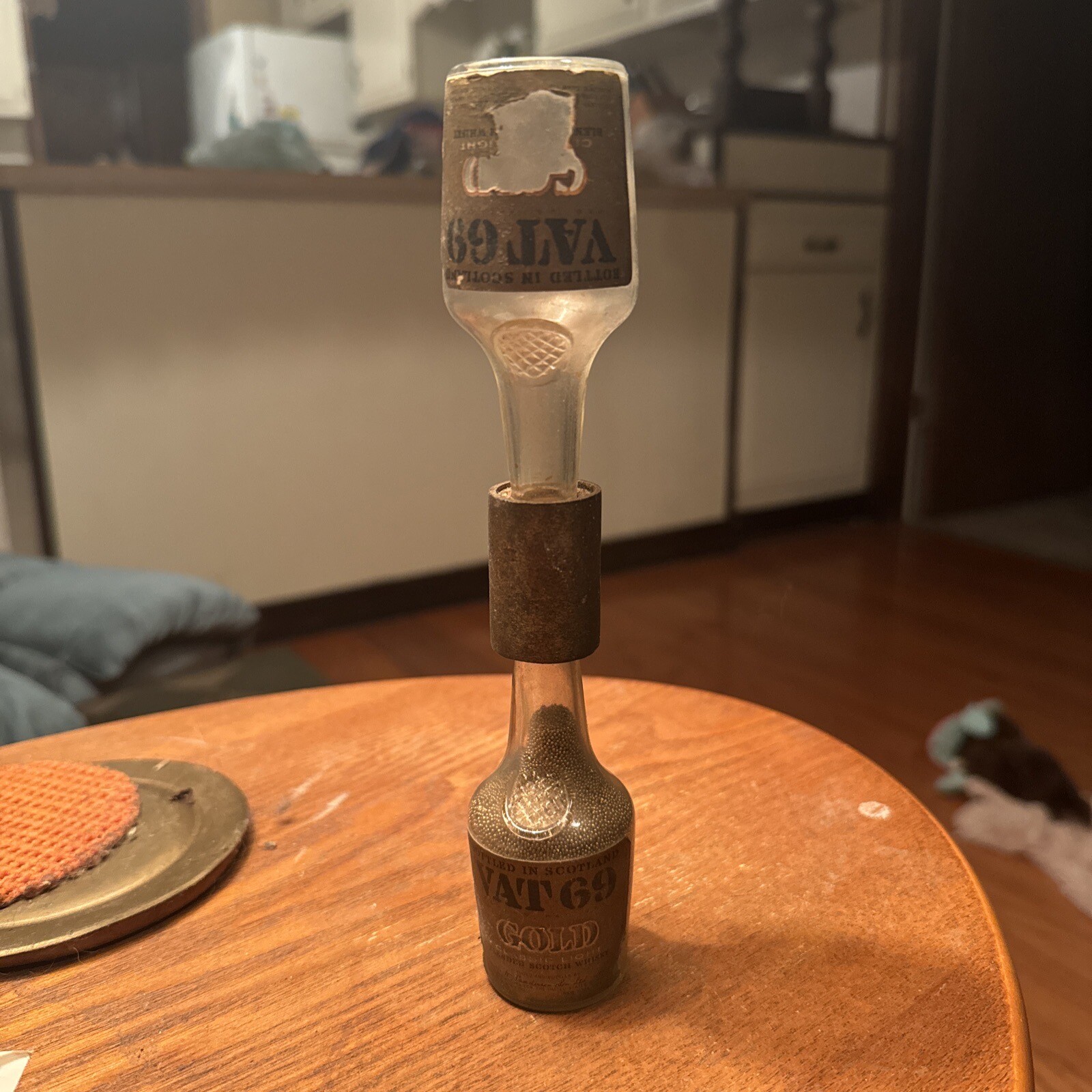 Vintage Vat 69 Hourglass Timer Scotch Whiskey Advertising