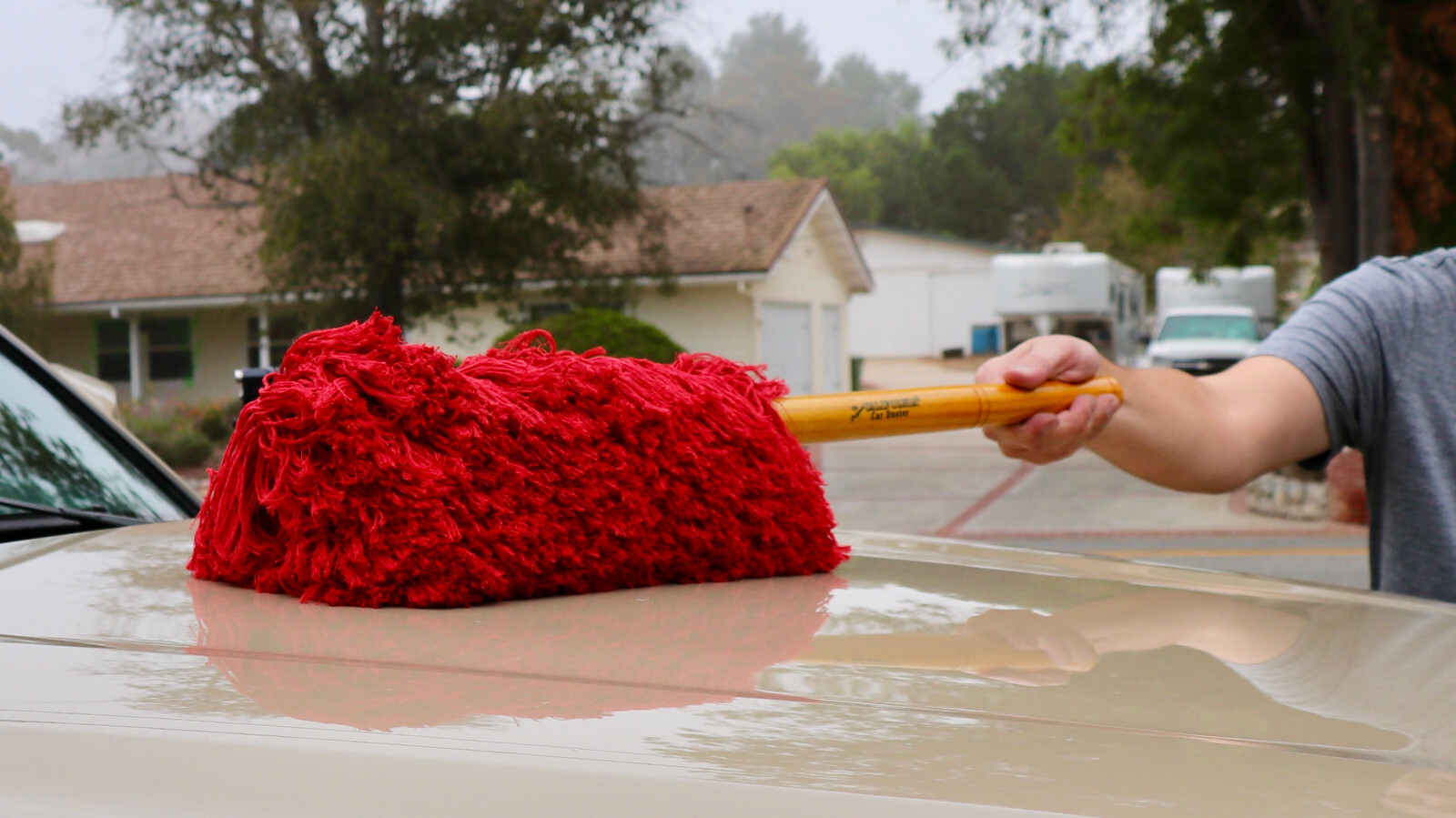 California Car Duster Super Duster XL Truck & SUV w Wood Handle and Case 62557