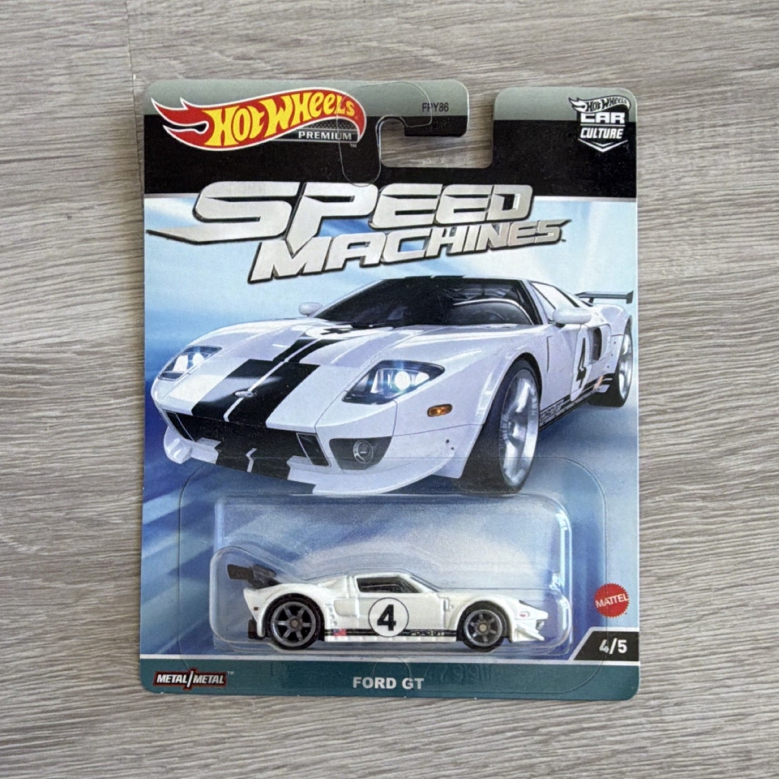 Hot Wheels Speed Machines Ford GT 1:64 Diecast Car White Black Metal/Metal