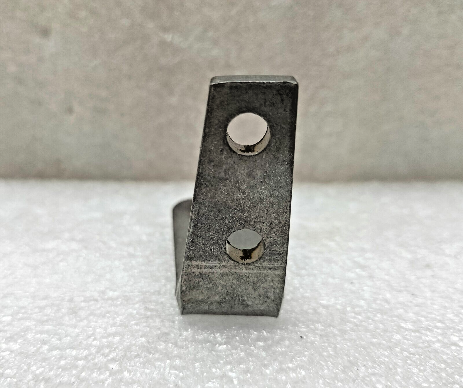 MARKET FORGE 91-6476 BOTTOM HINGE