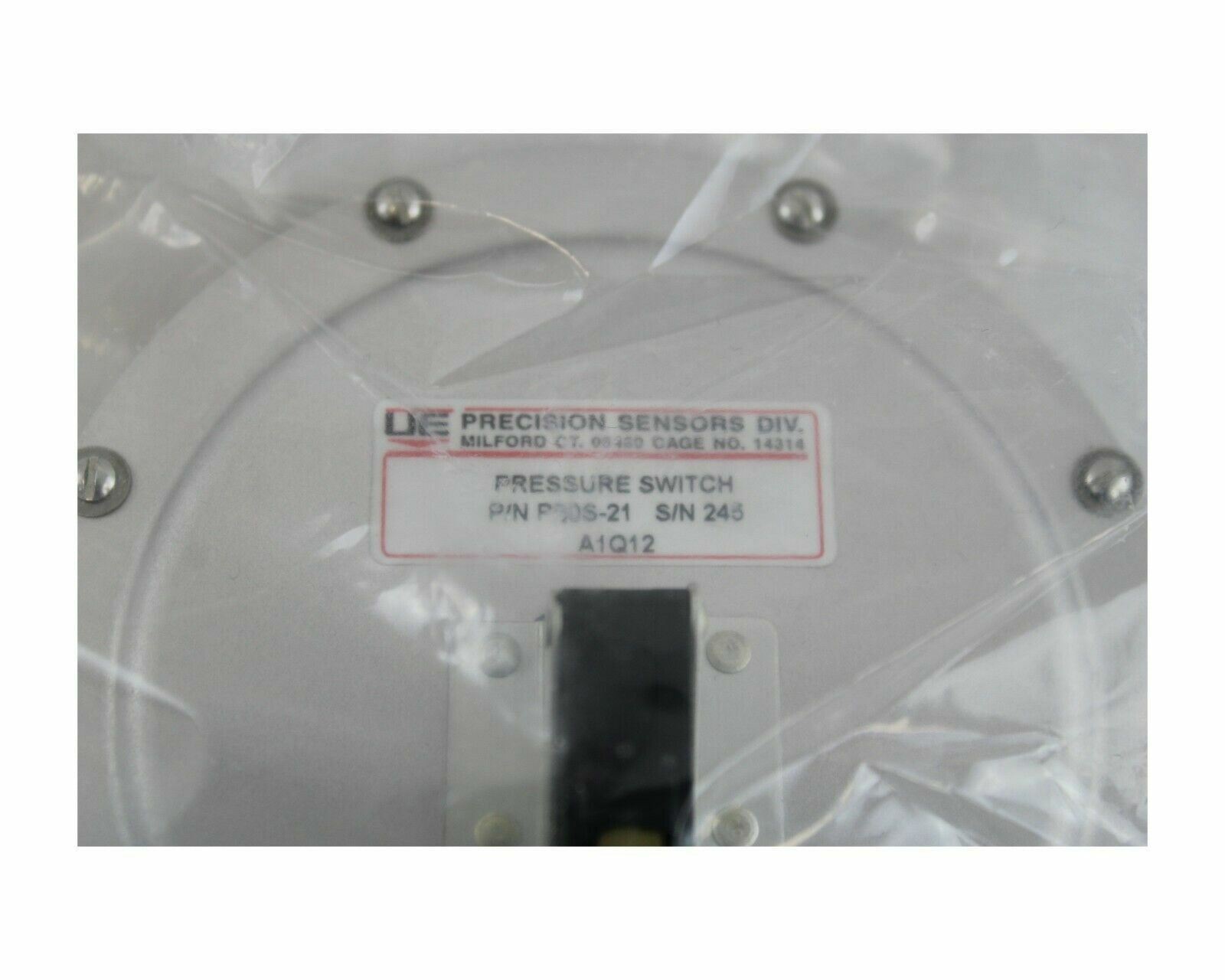 UE PRECISION SENSOR EXHAUST VACUUM P90S-21