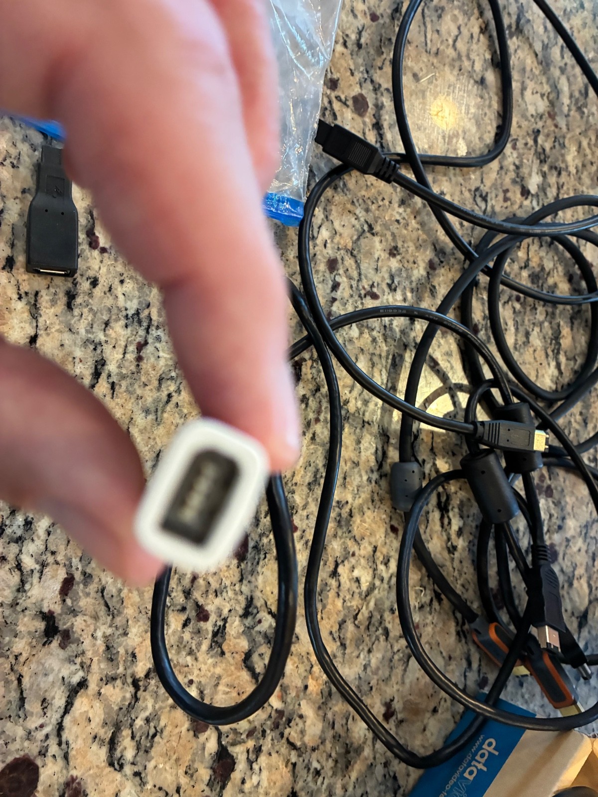 DATAVIDEO DAC-200 DVVideo Converter with EVERY Firewire connector
