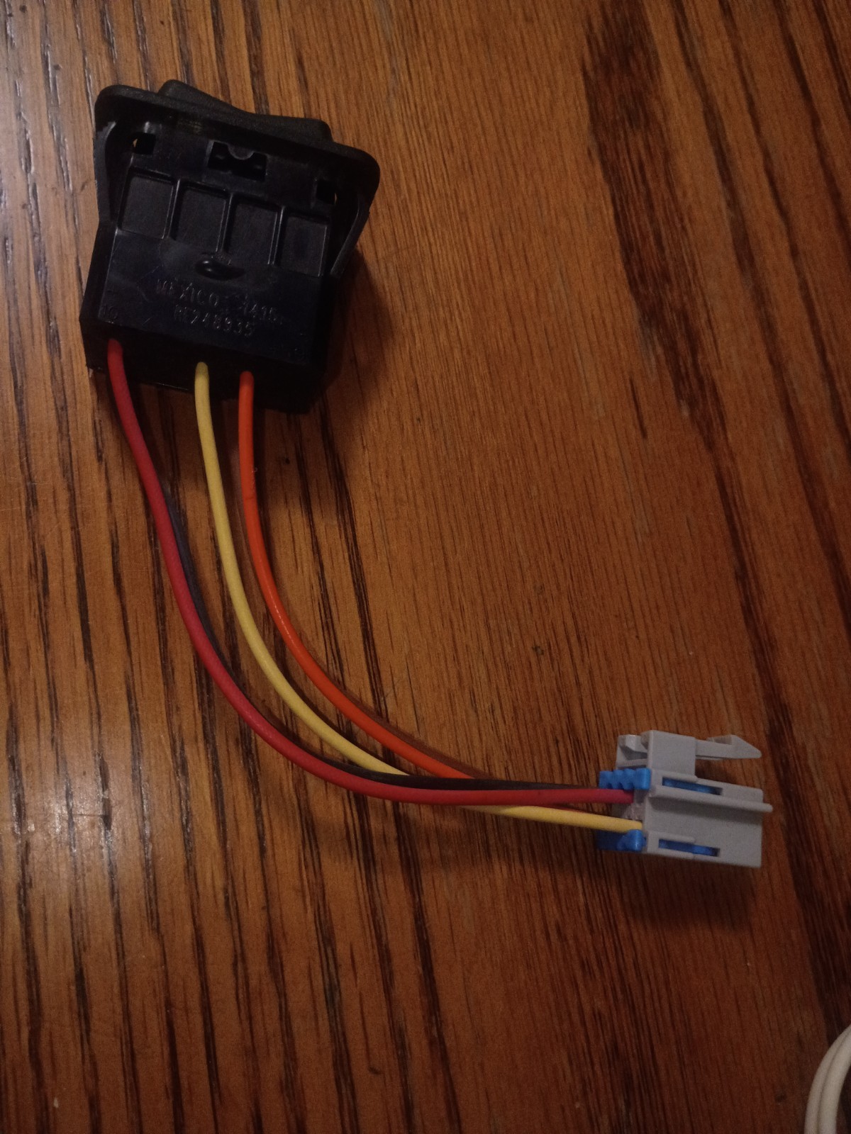 John Deere Toggle Rocker switch NEW RE248935
