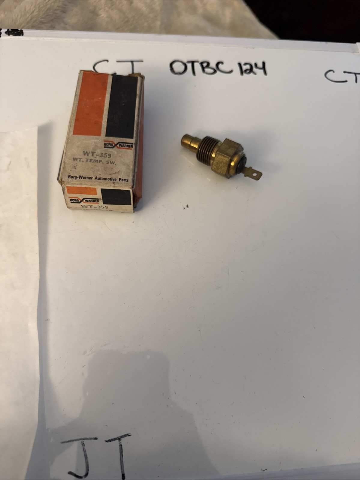 (1) BORG WARNER COOLANT TEMPERATURE SENSOR WT359 Nos OEM Sold Individually