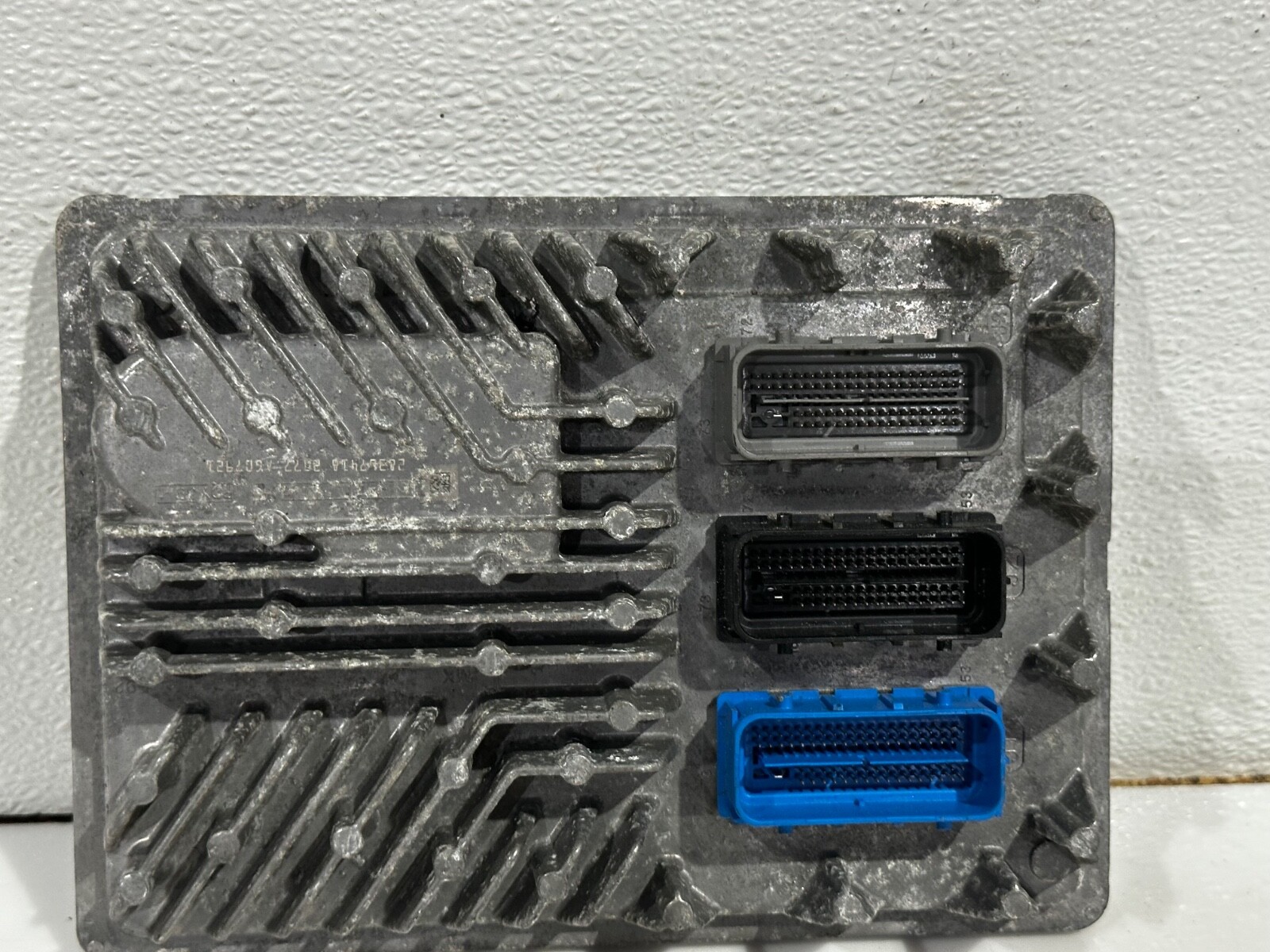 2018 Silverado Sierra 1500 Engine Computer Module ECM ECU Unit 12686027 💎 OEM💎
