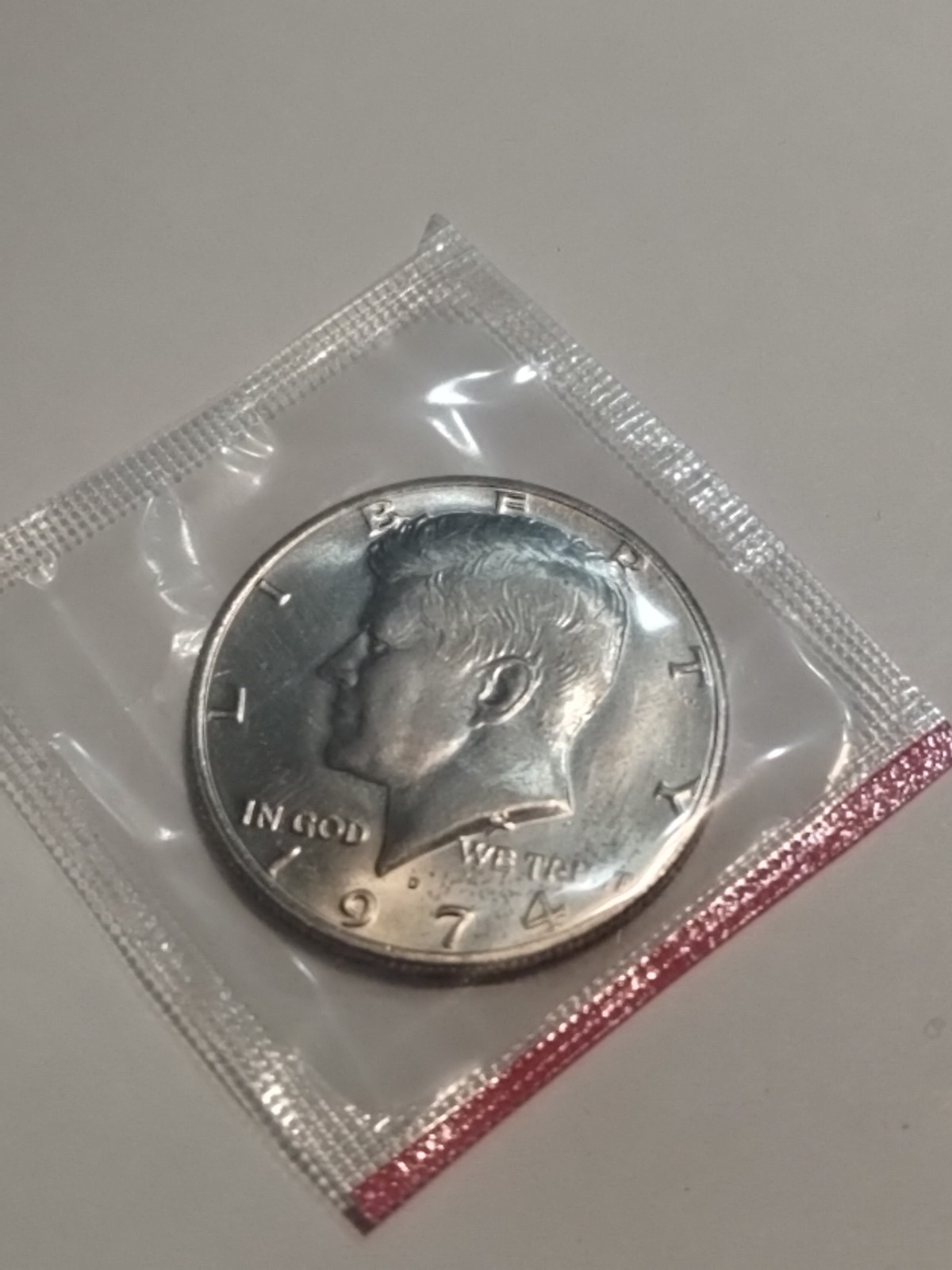 1974 D KENNEDY HALF DOLLAR UNITED STATES 50 CENT COIN
