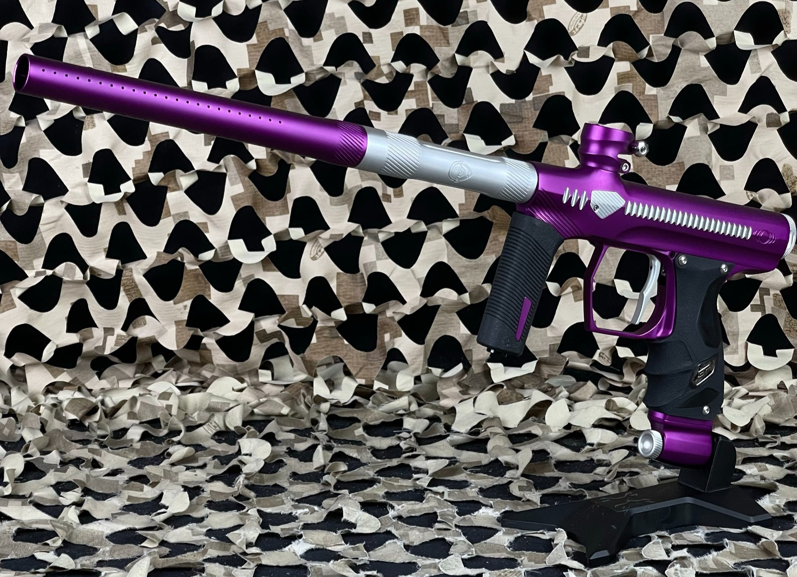 NEW Method DLX Shocker Era Paintball Gun - Purple/White