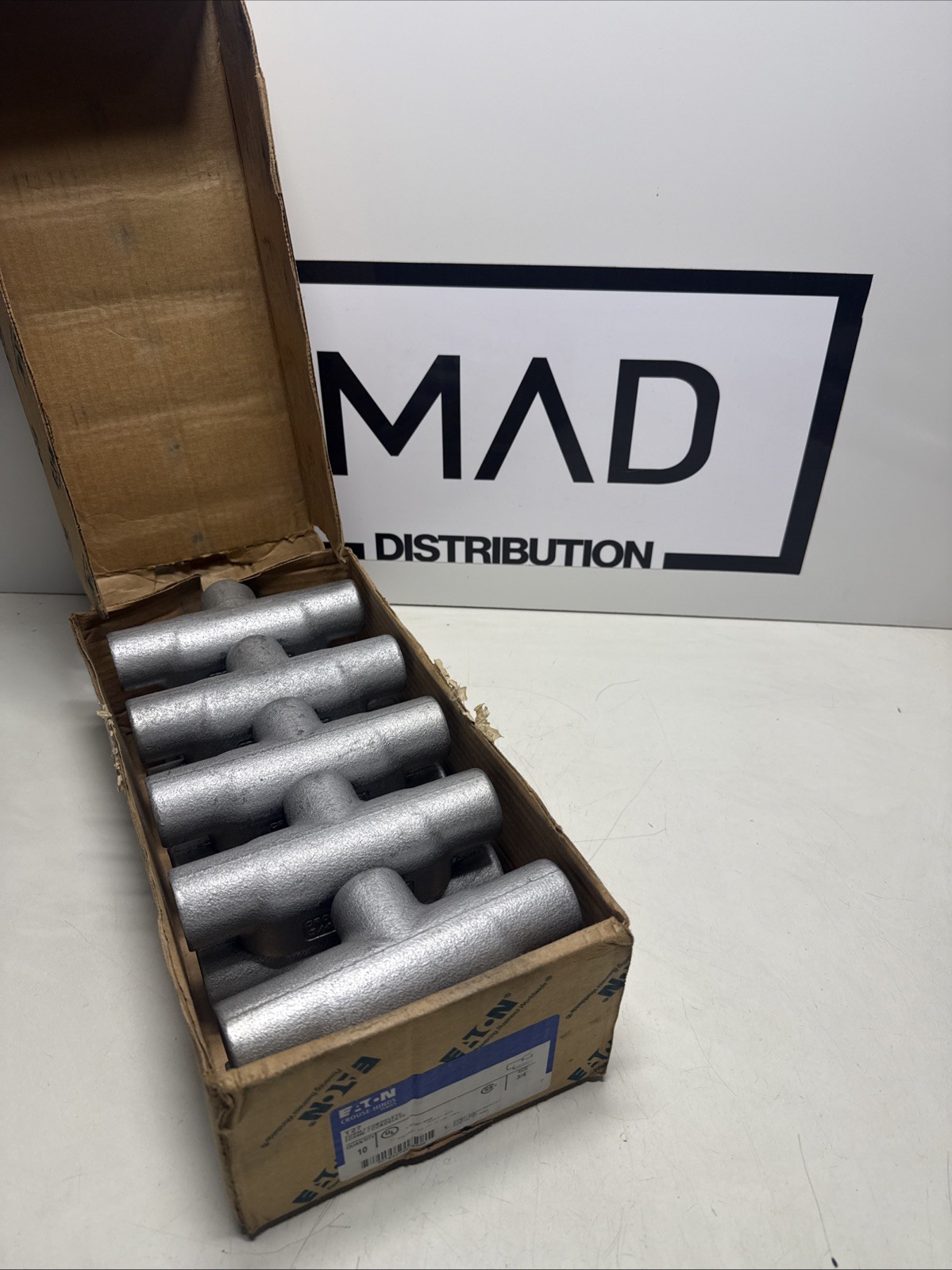 Eaton T27  Conduit Outlet Box Size 3/4" Threaded, Case of 10