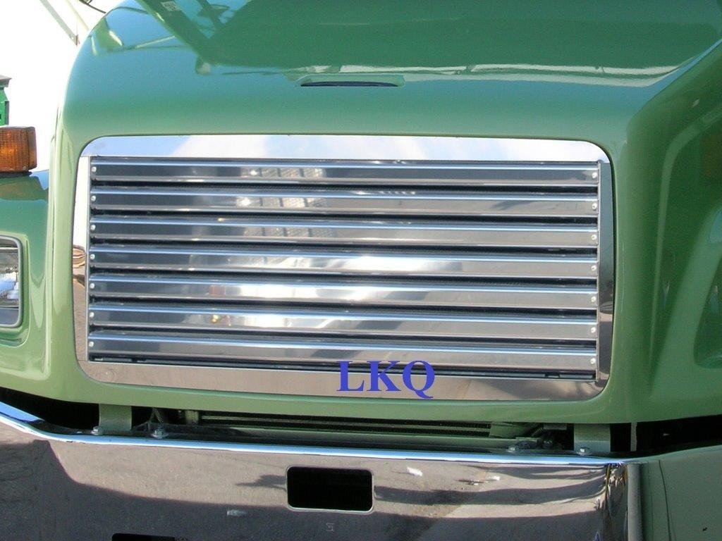 Freightliner FL50/60/70/80 Grille, 7 Vertical Bars F-3059