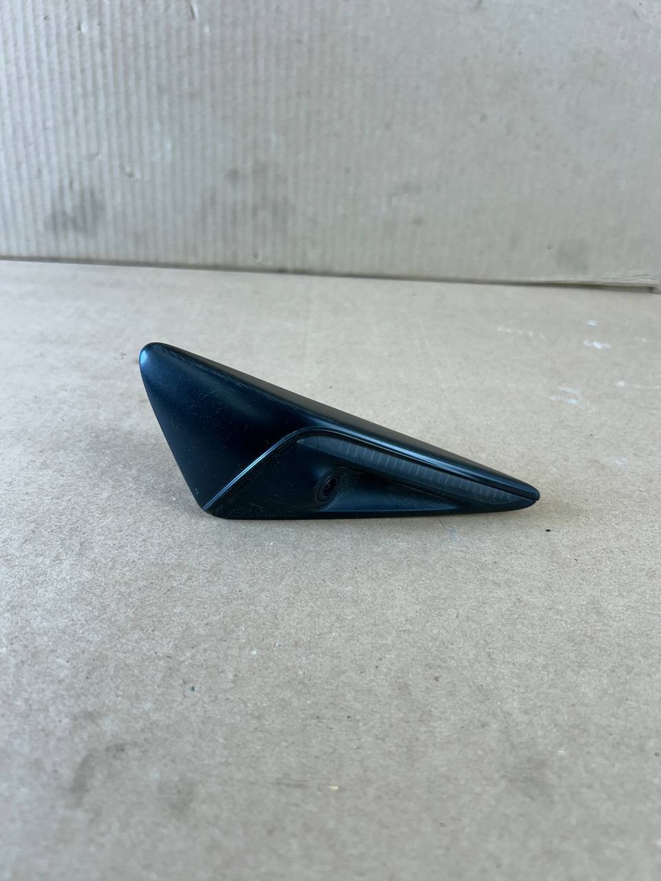 ✅ 17-22 Tesla 3 Y OEM Left Side Fender Signal Camera 1495864-20-D /broken tab