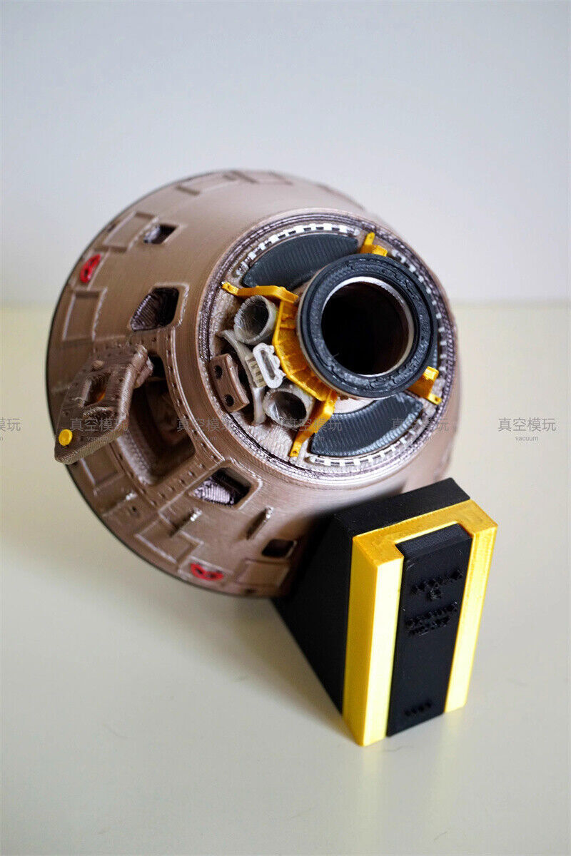 1:32/40 Scale Apollo Program Apollo 11 Re-entry Capsule Astronaut Model Kit