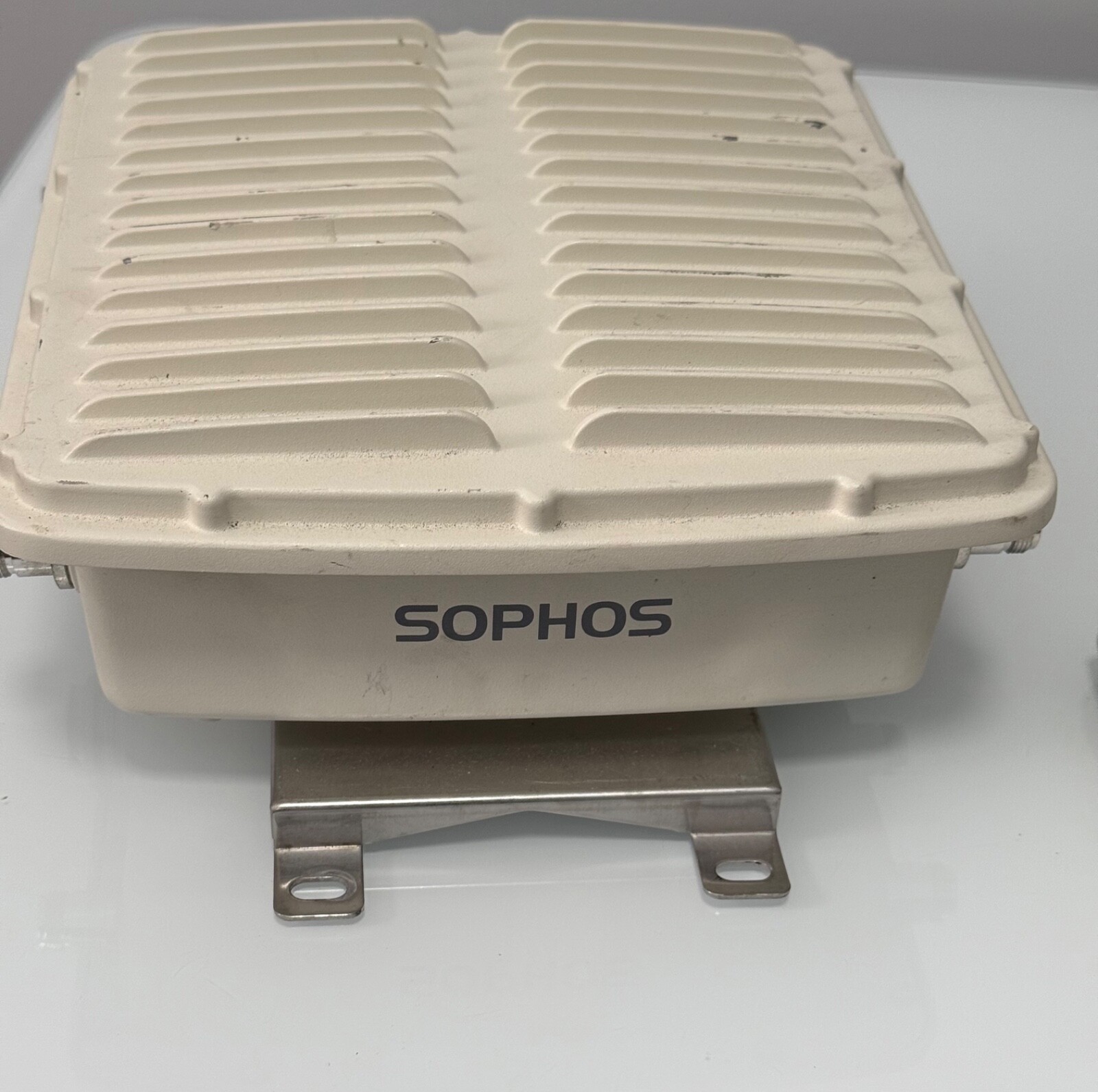 Sophos AP 100X Outdoor Wireless Access Point IP67 PoE AP100X