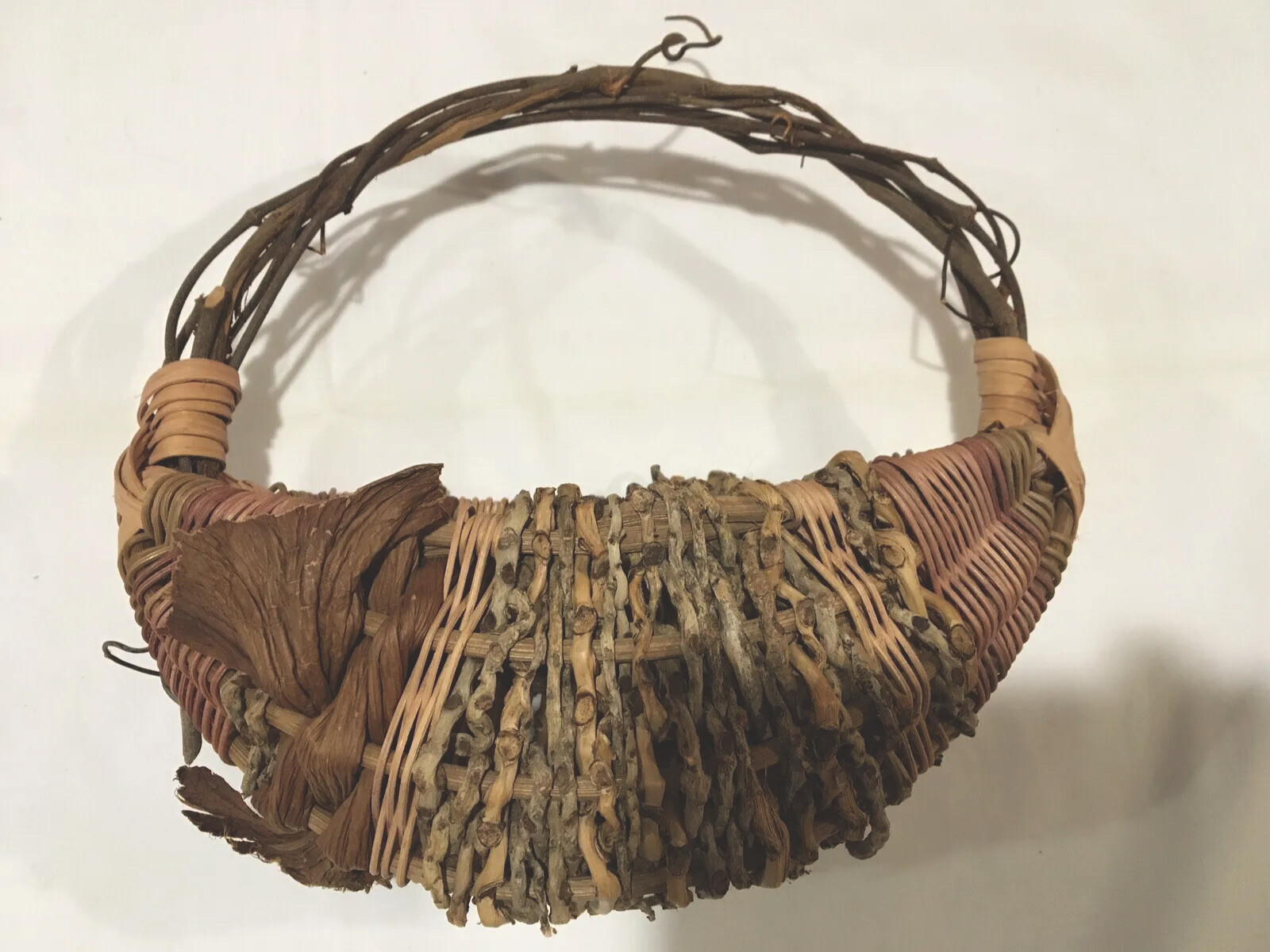 Hand Woven Twig , Raffia, Vine Wall Pocket Basket W/ Unique Raffia Accent 10”