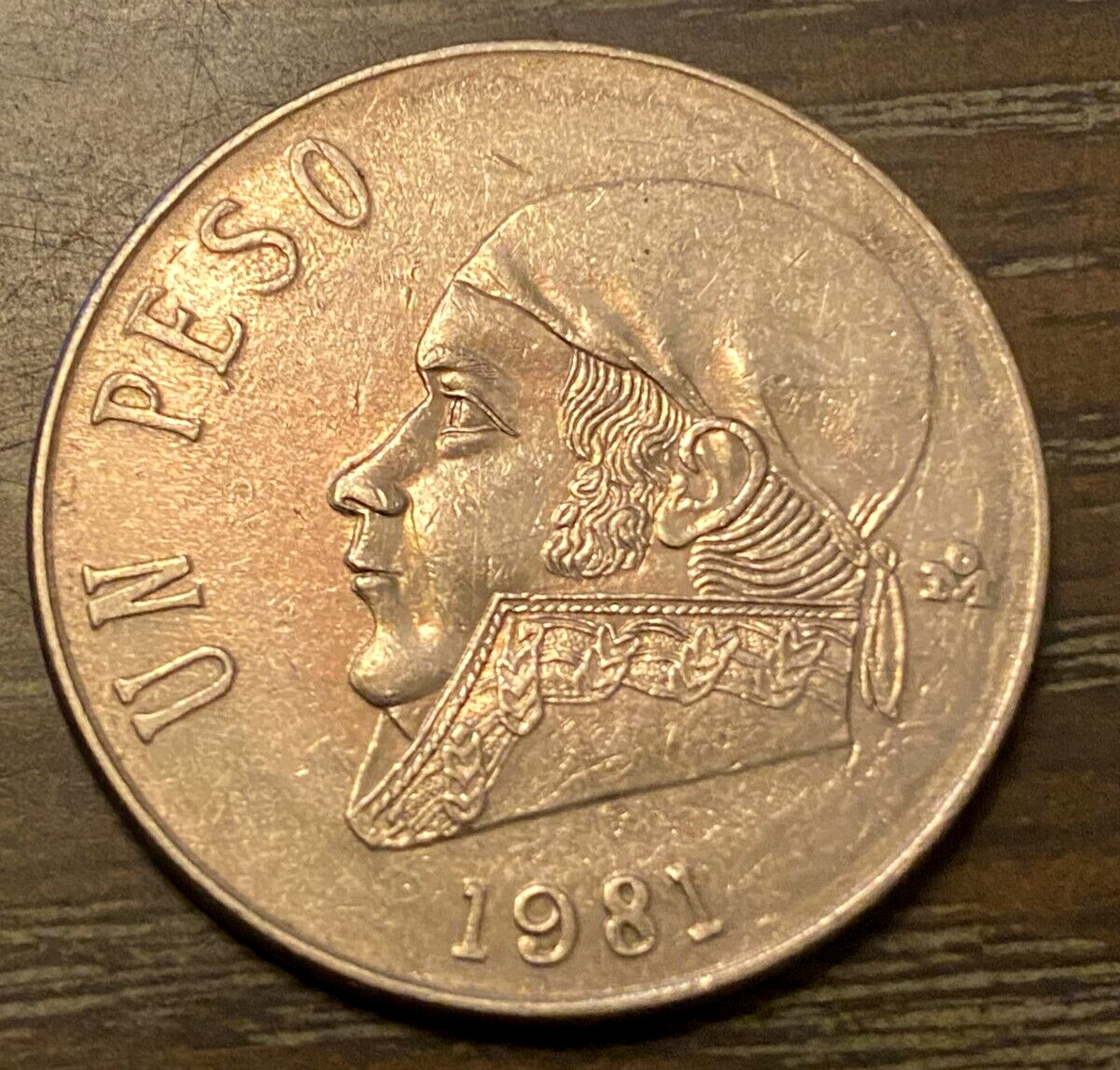 Variety 1 Peso 1981 Closed 8; Open 9 & Narrow Date "José Maria  Morelos y Pavón"