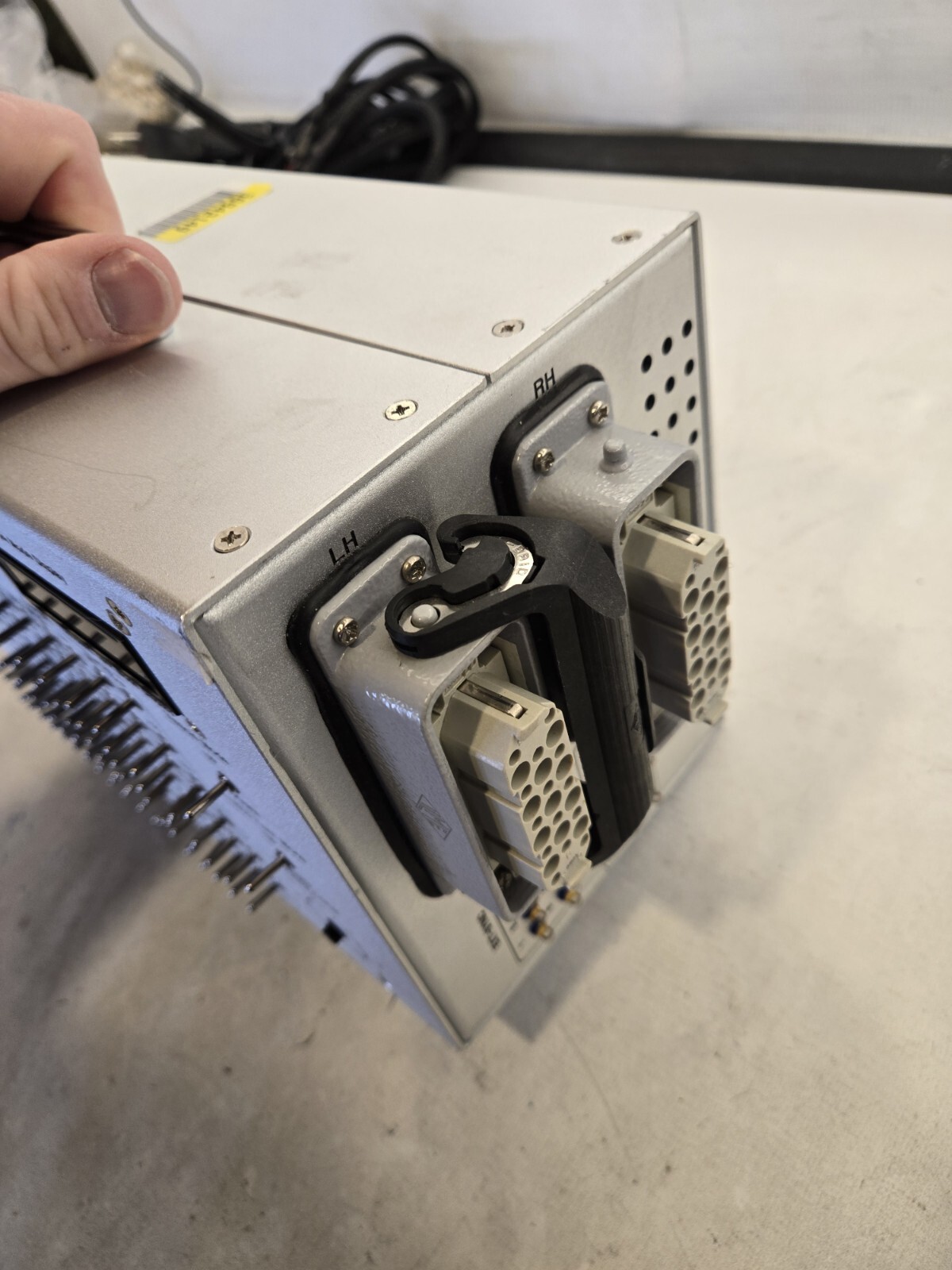 Mobis Lamp Test Box