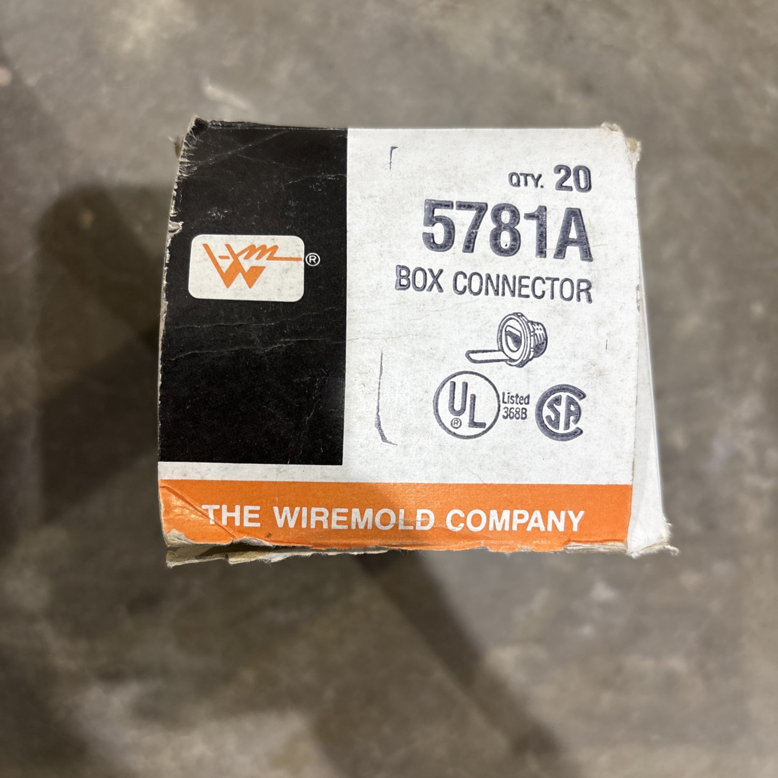 wiremold 5781A box connector 20 Per Box.