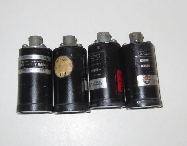 4 AIRCRAFT INDICATORS COMPASS SLAVE 522-1936-047 (2) 522-1936-004 (2)