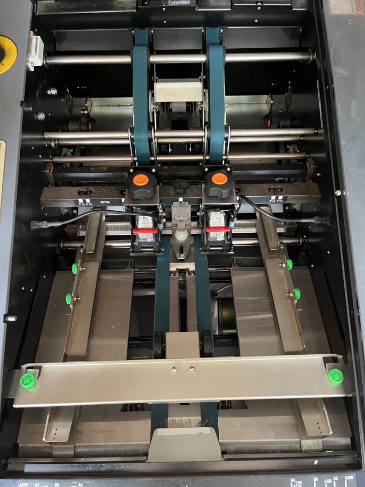 Duplo DBM-120 Booklet Maker – DBM 120 Bookletmaker Untested! Powers On!