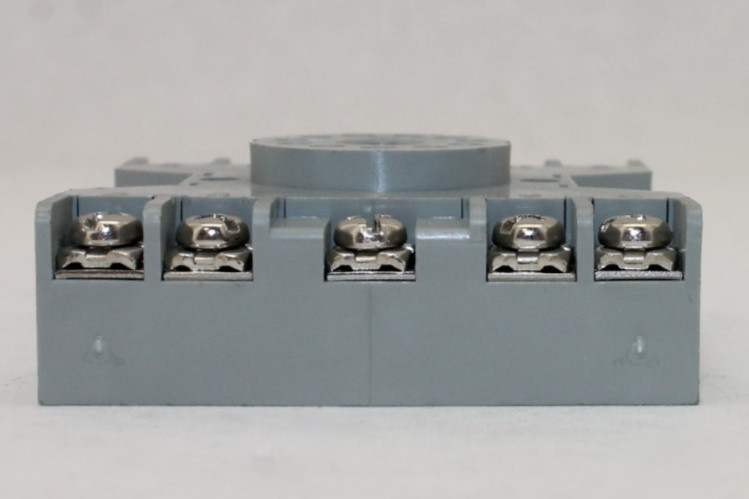 IDEC SR3P-06 Relay Socket Base (Lot of 2)
