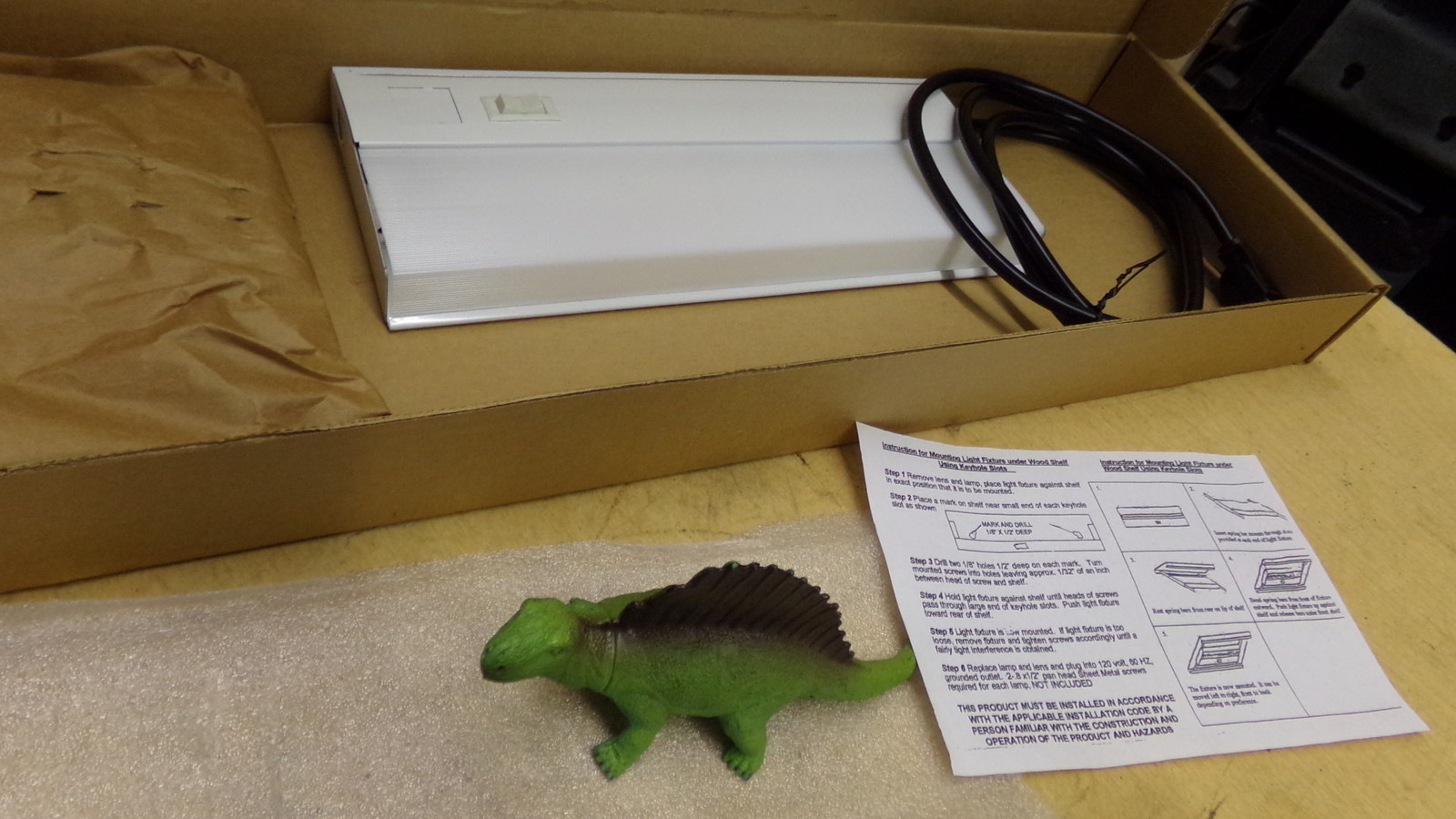 NEW MINI-LITE 18054 LC72W *Free Shipping*