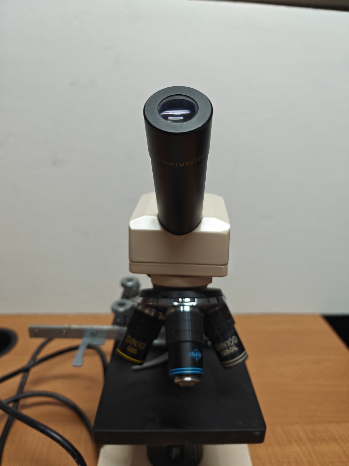 Vintage Swift M3200 Biological Microscope