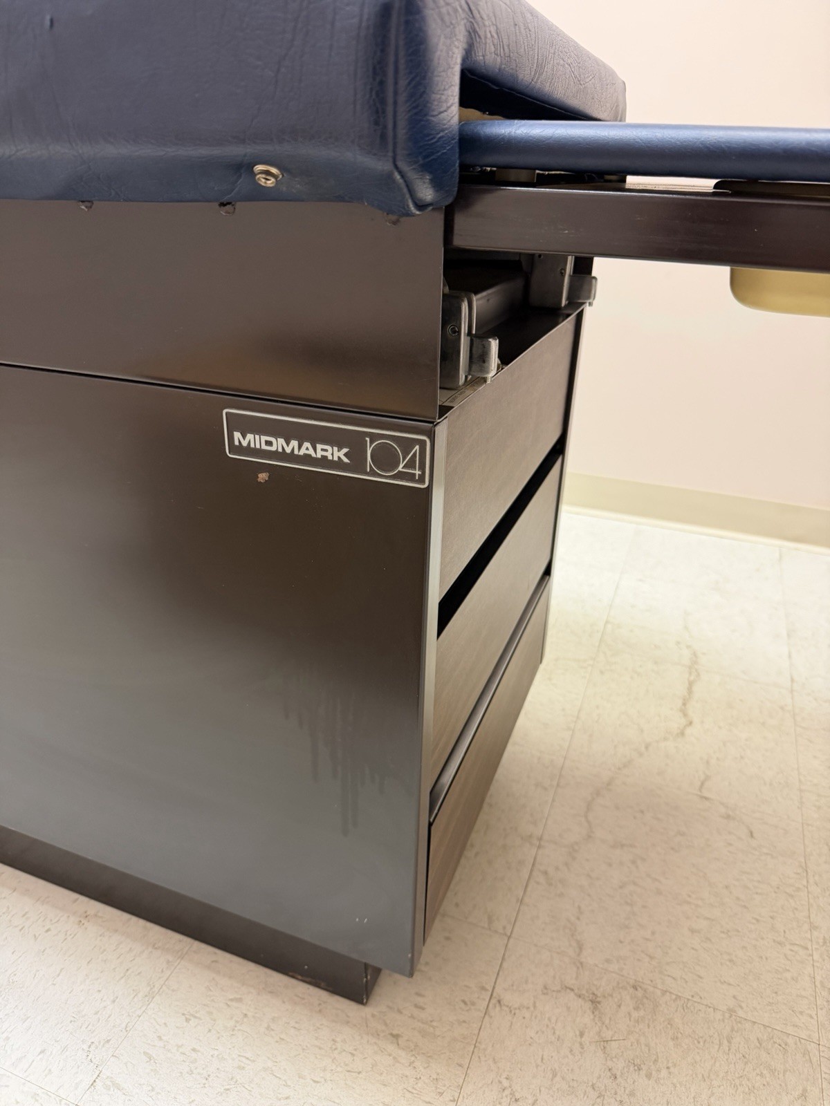 Midmark 104 Examination Table Blue Upholstery with Drawers