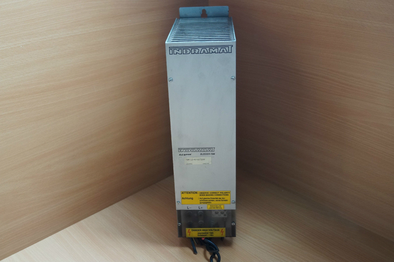 Indramat TBM 1.2-40-W1 / 220 V A.C. Servo Bleeder
