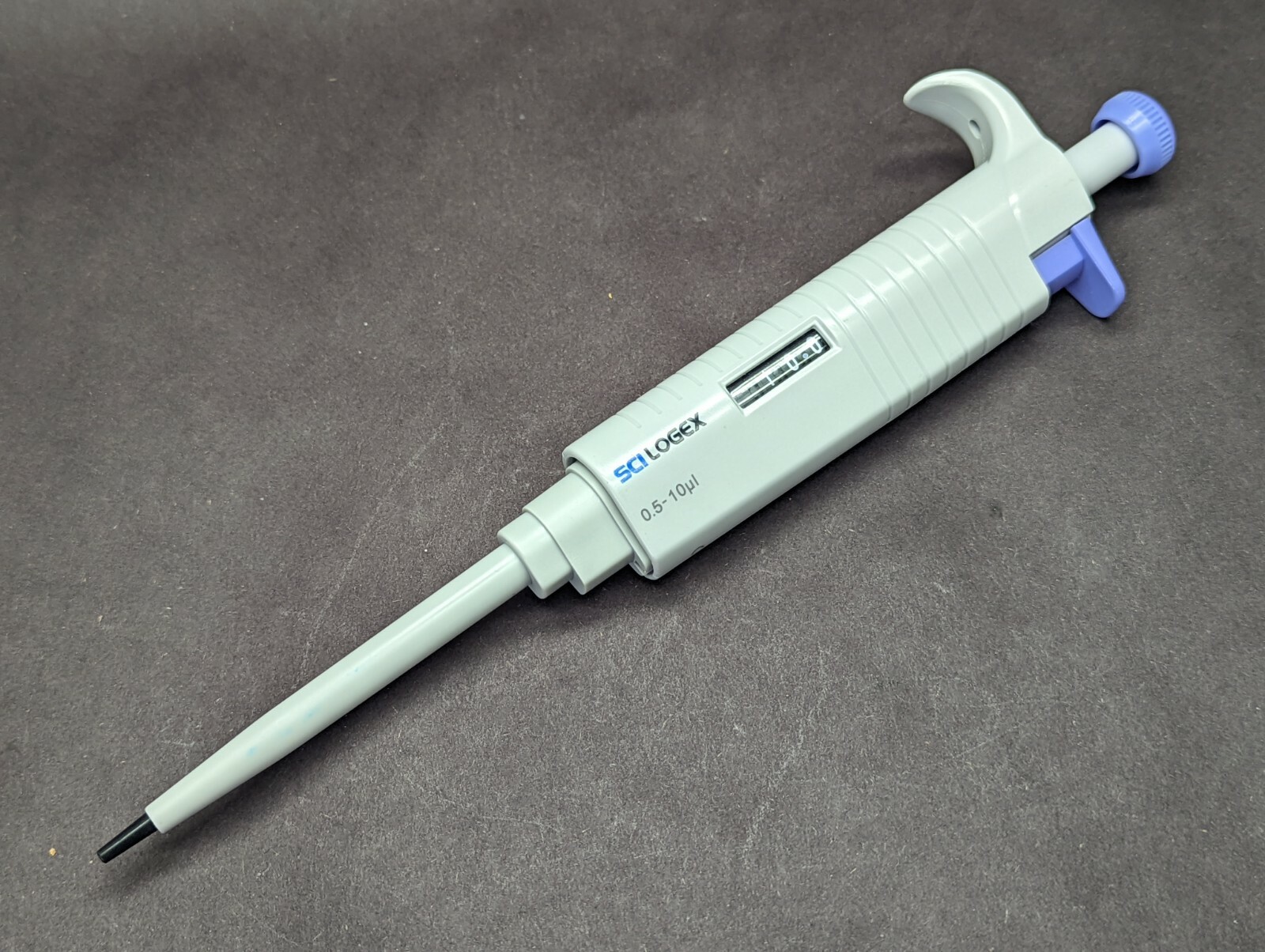 SCILOGEX MicroPette Plus 0.5-10µl Single Channel Adjustable Manual Pipette