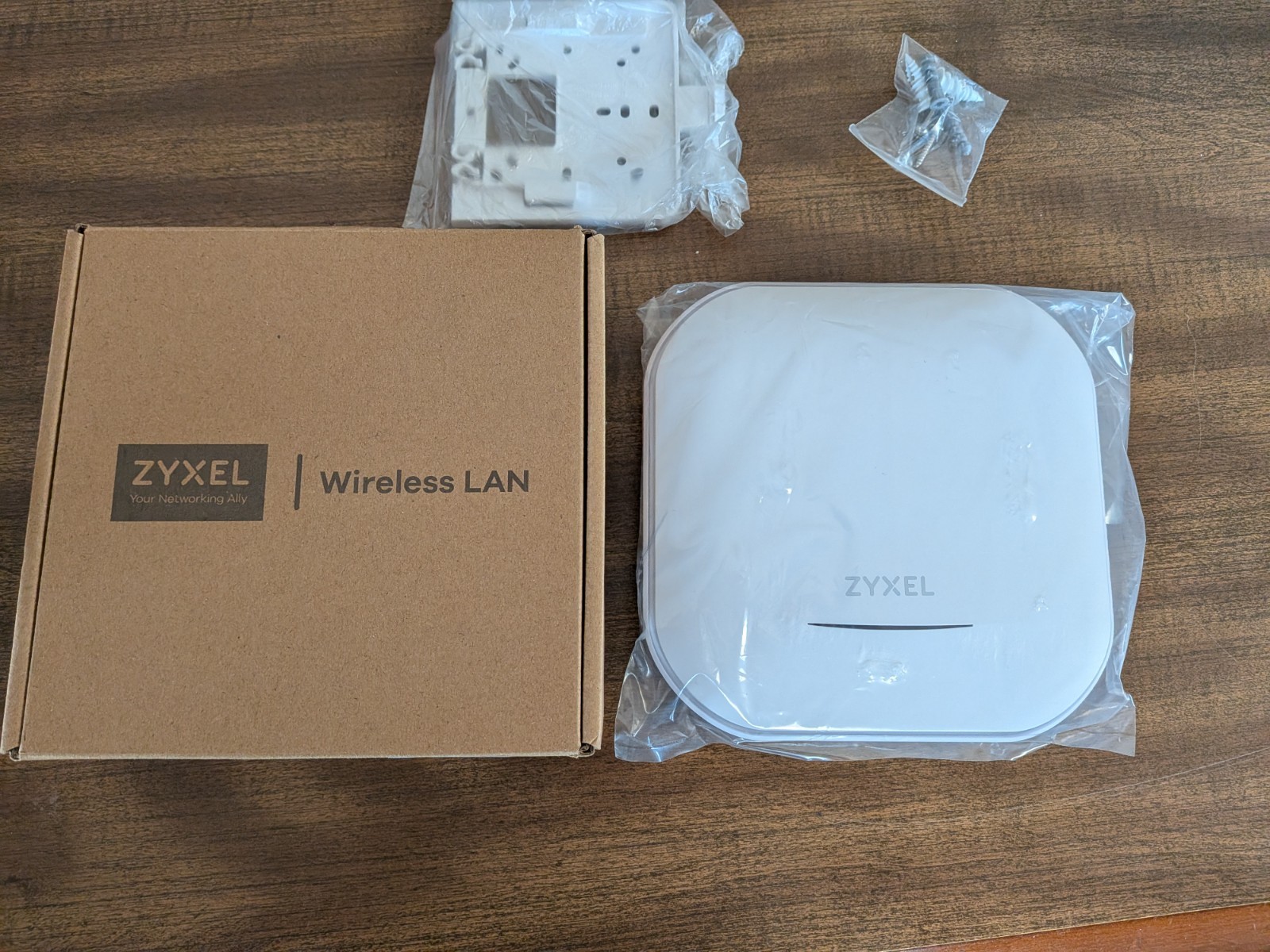 Zyxel WAX620D-6E AXE5400 WiFi 6E Dual Radio Access Point 6GHz 5Ghz Wall Ceiling