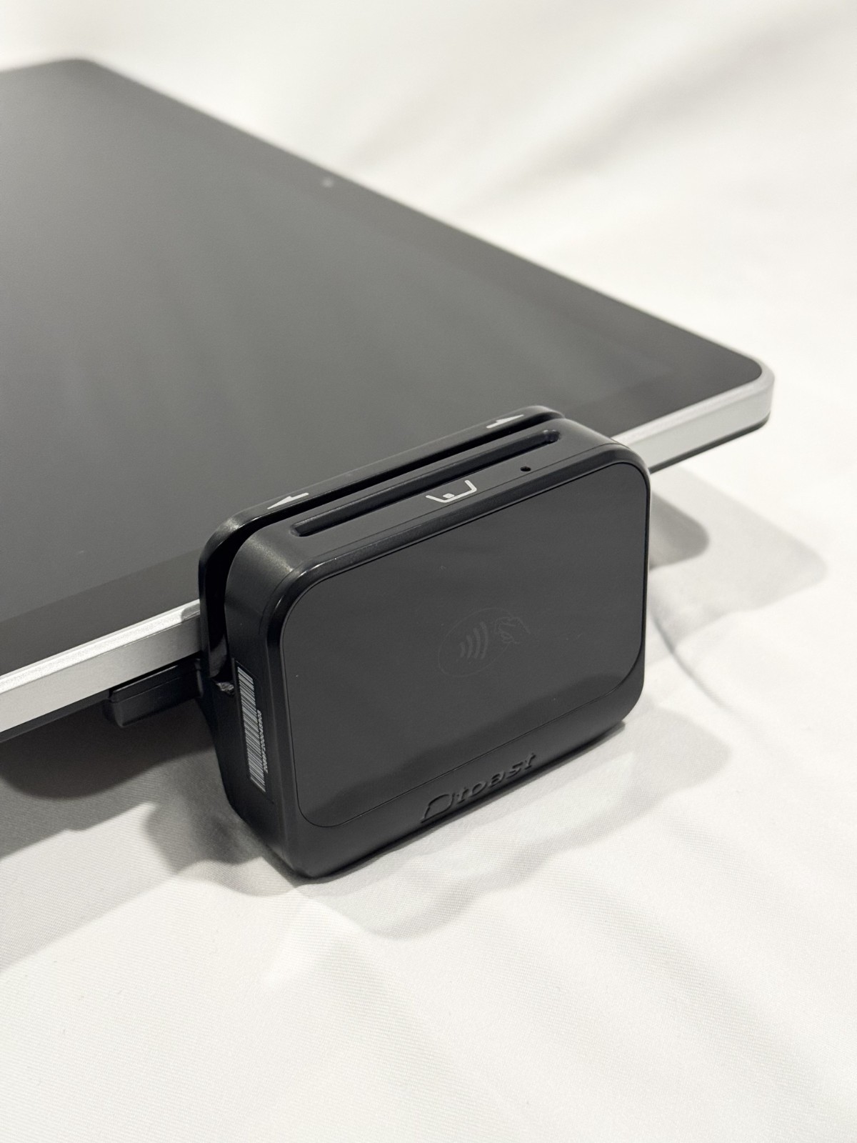 Toast Flex TT200 POS System w/ Power Supply w/ EMV Card Reader SKU351 | READ