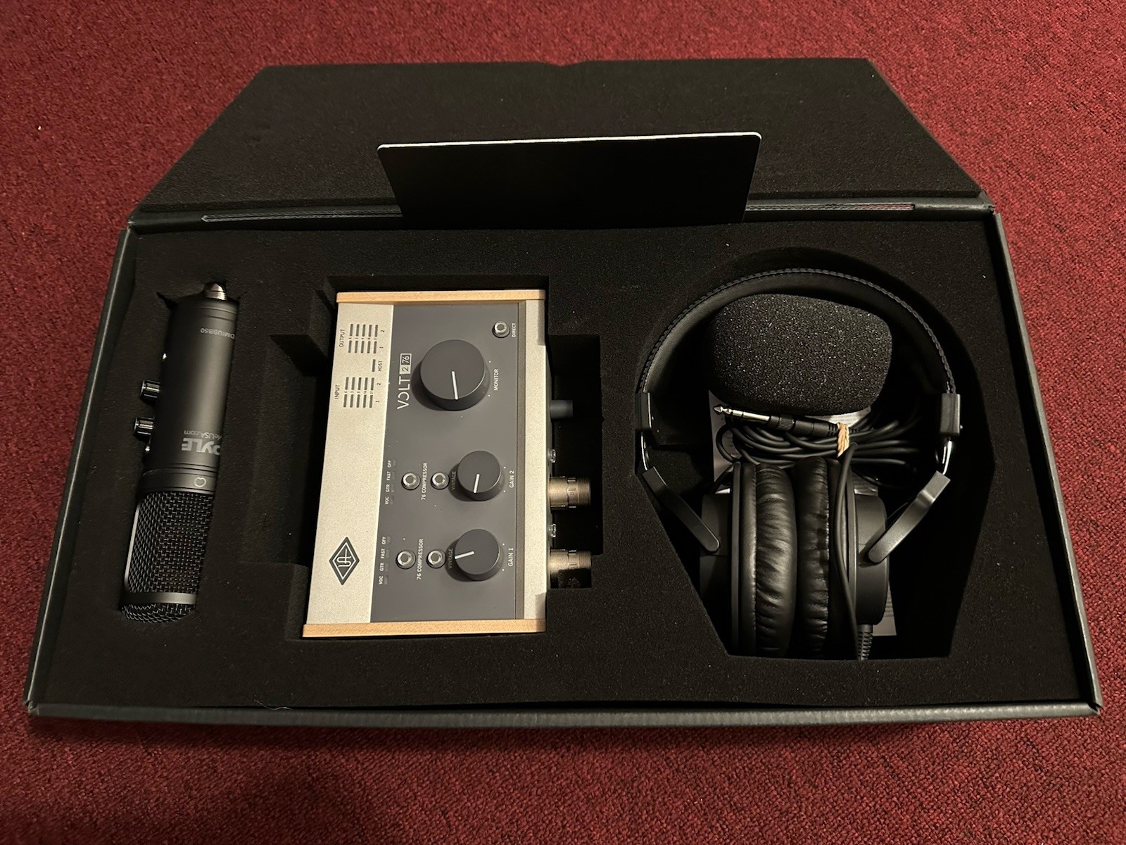 VOLT 276 Audio Interface Studio Pack